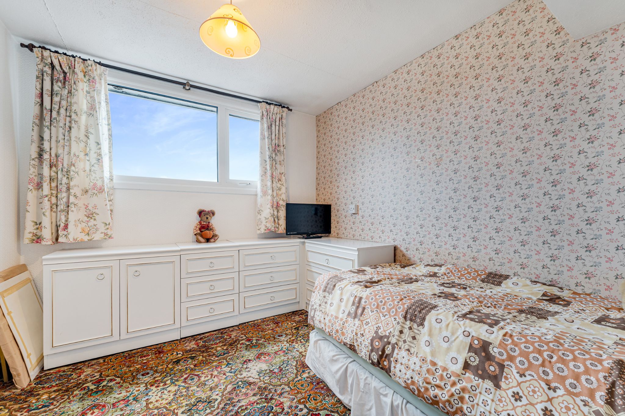 4 bedroom semi-detached dormer house For Sale in Bolton - Photograph 22.
