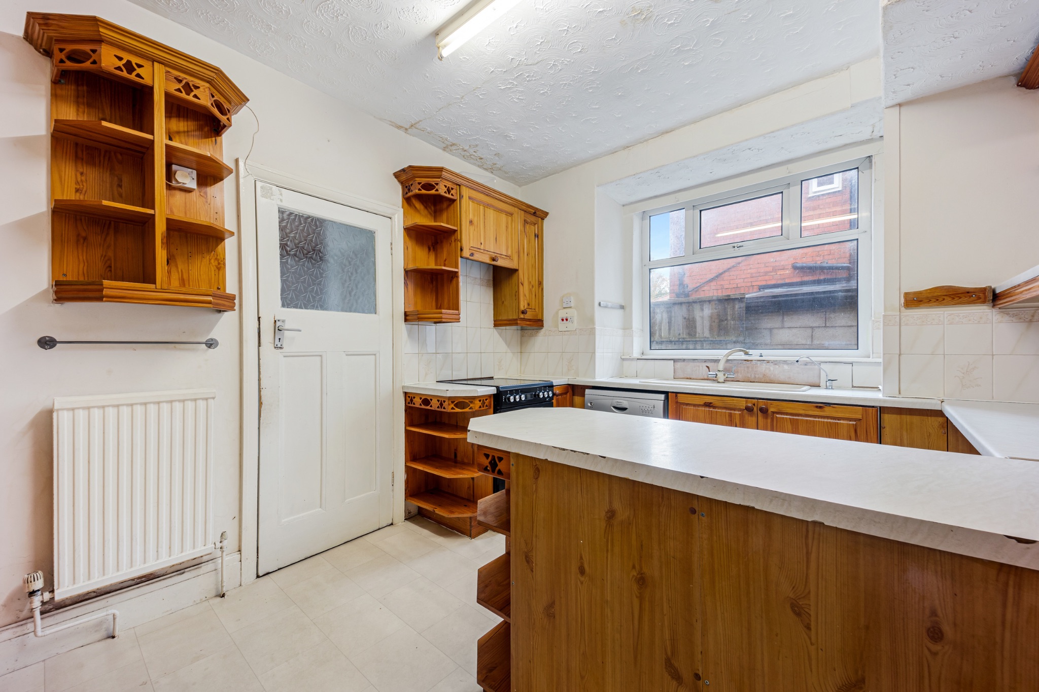 4 bedroom detached house For Sale in Bolton - Photograph 8.