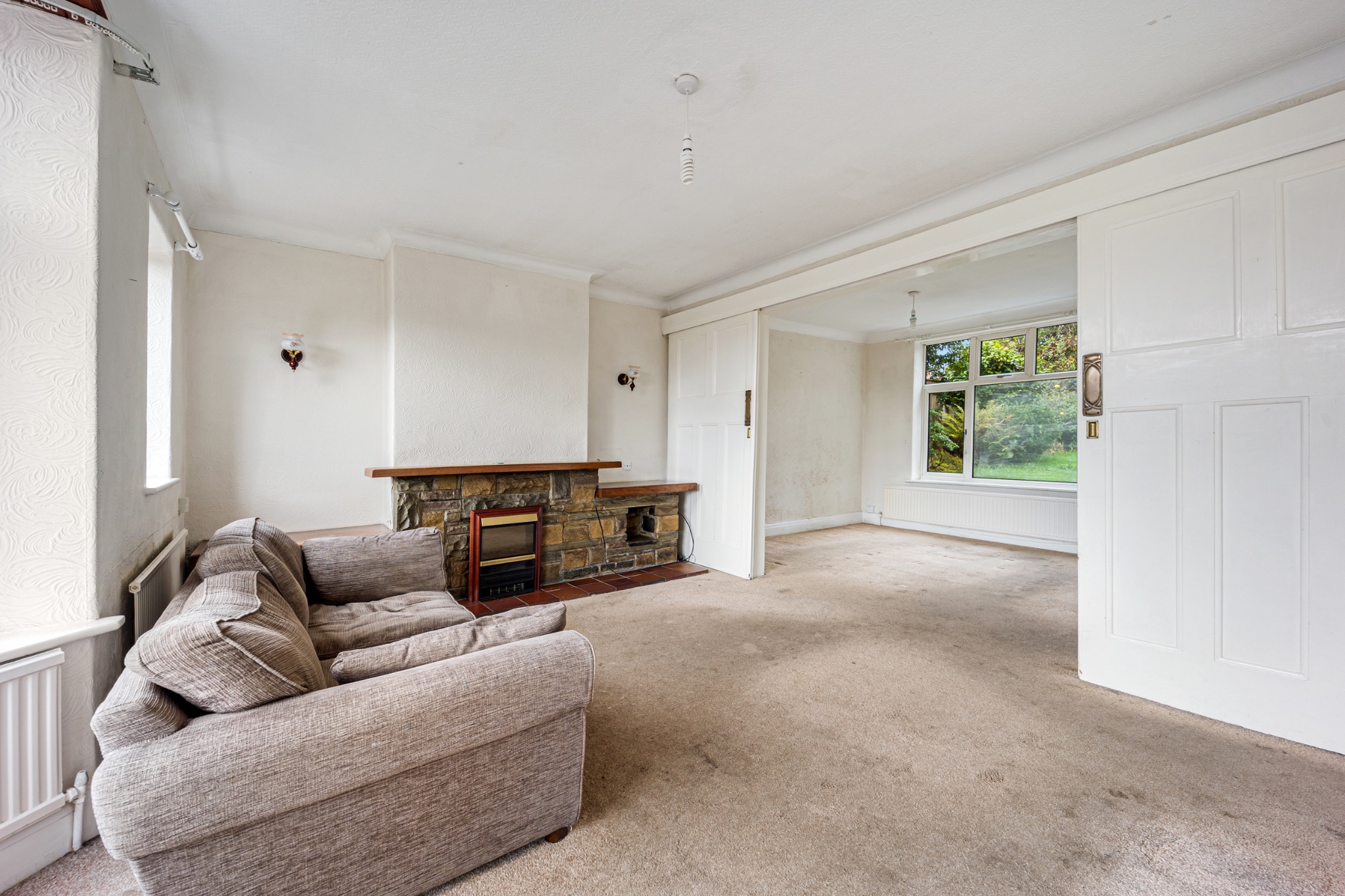 4 bedroom detached house For Sale in Bolton - Photograph 41.