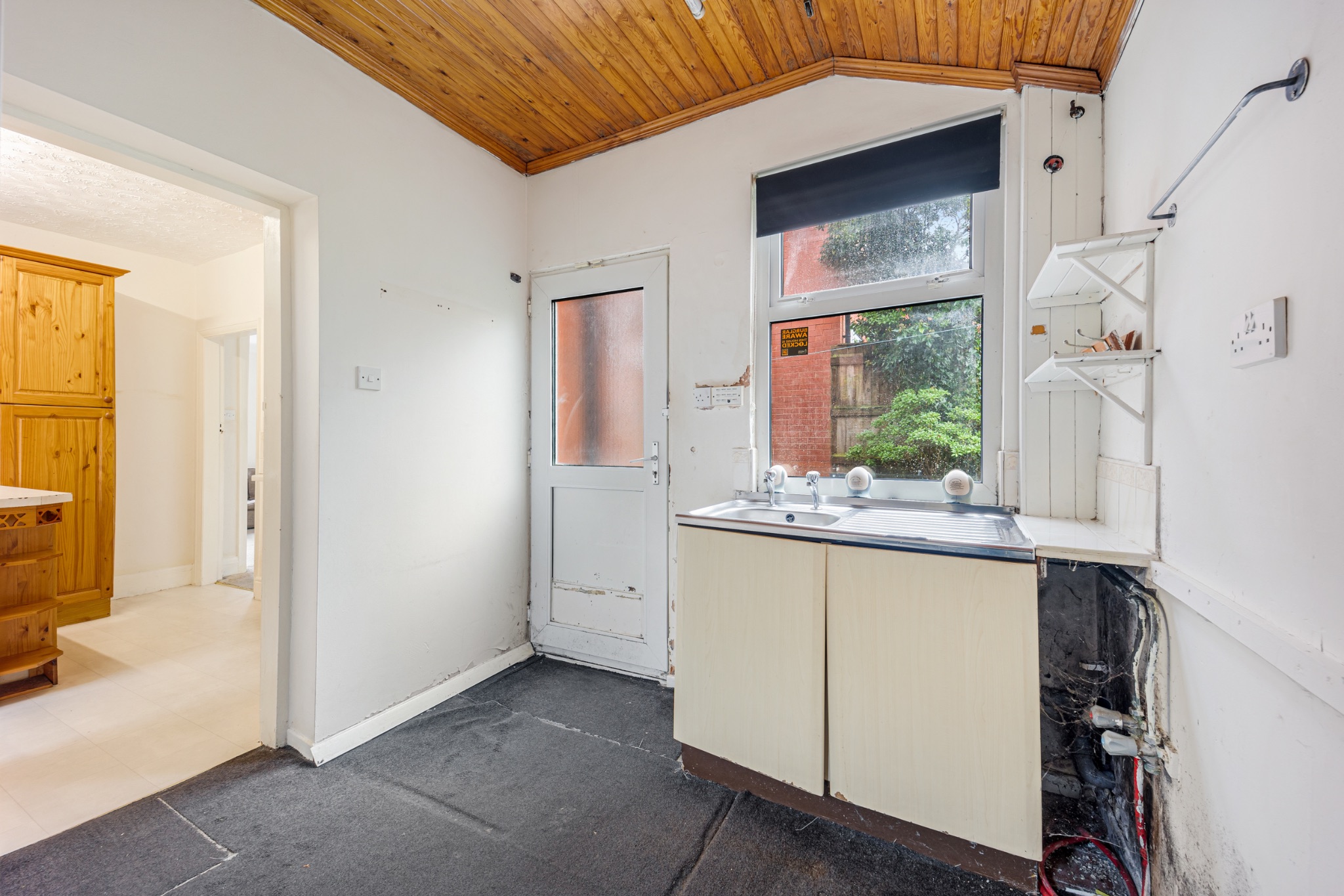 4 bedroom detached house For Sale in Bolton - Photograph 11.