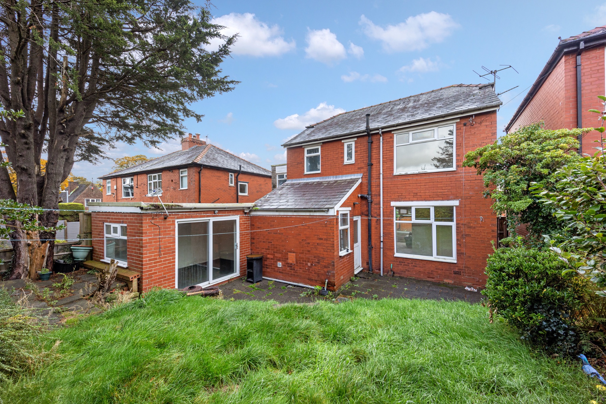 4 bedroom detached house For Sale in Bolton - Photograph 30.