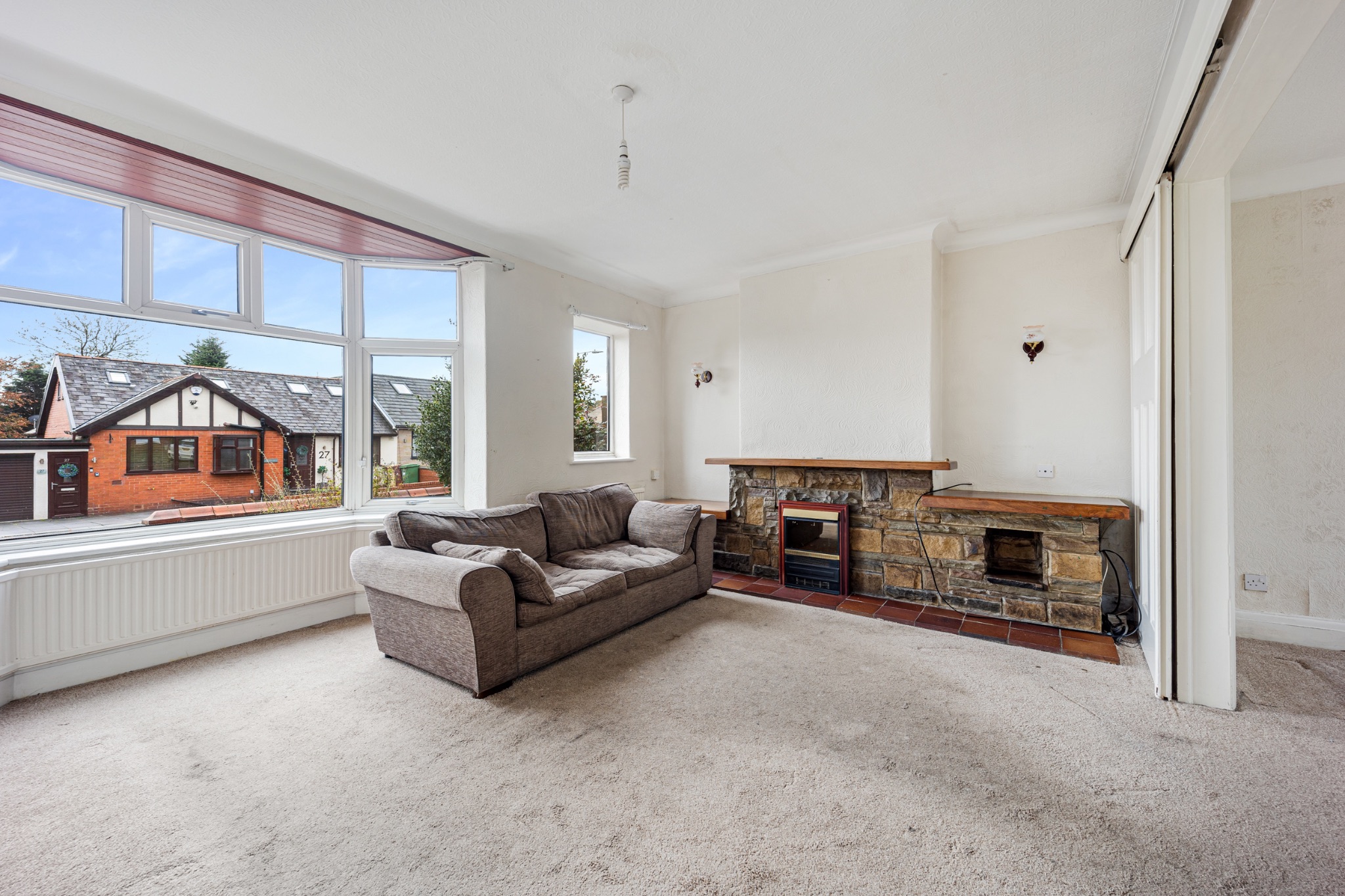 4 bedroom detached house For Sale in Bolton - Photograph 6.