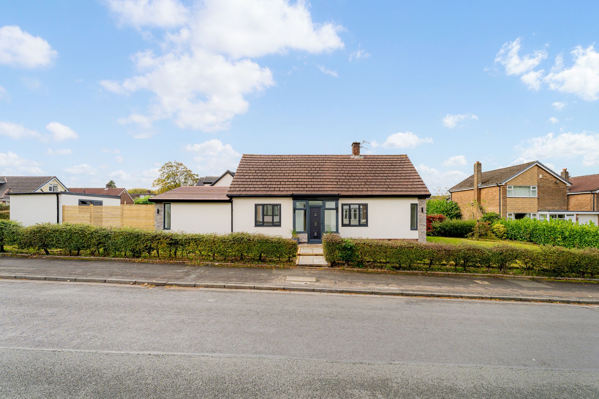 3 bedroom detached bungalow For Sale in Bolton - Photograph 4.