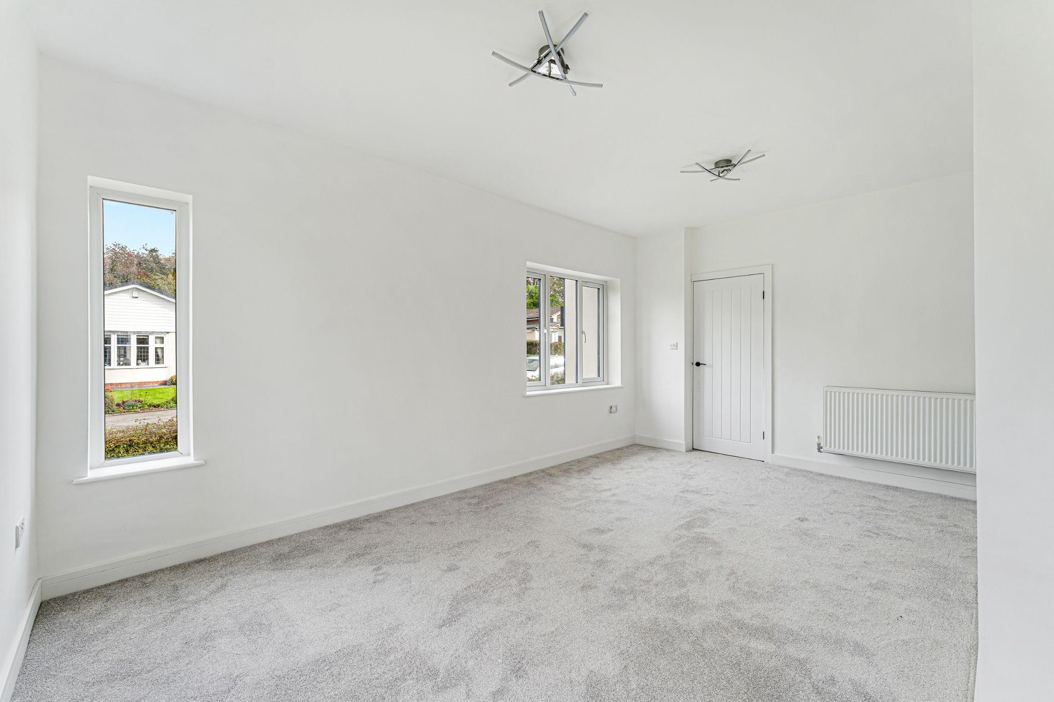 3 bedroom detached bungalow For Sale in Bolton - Photograph 9.