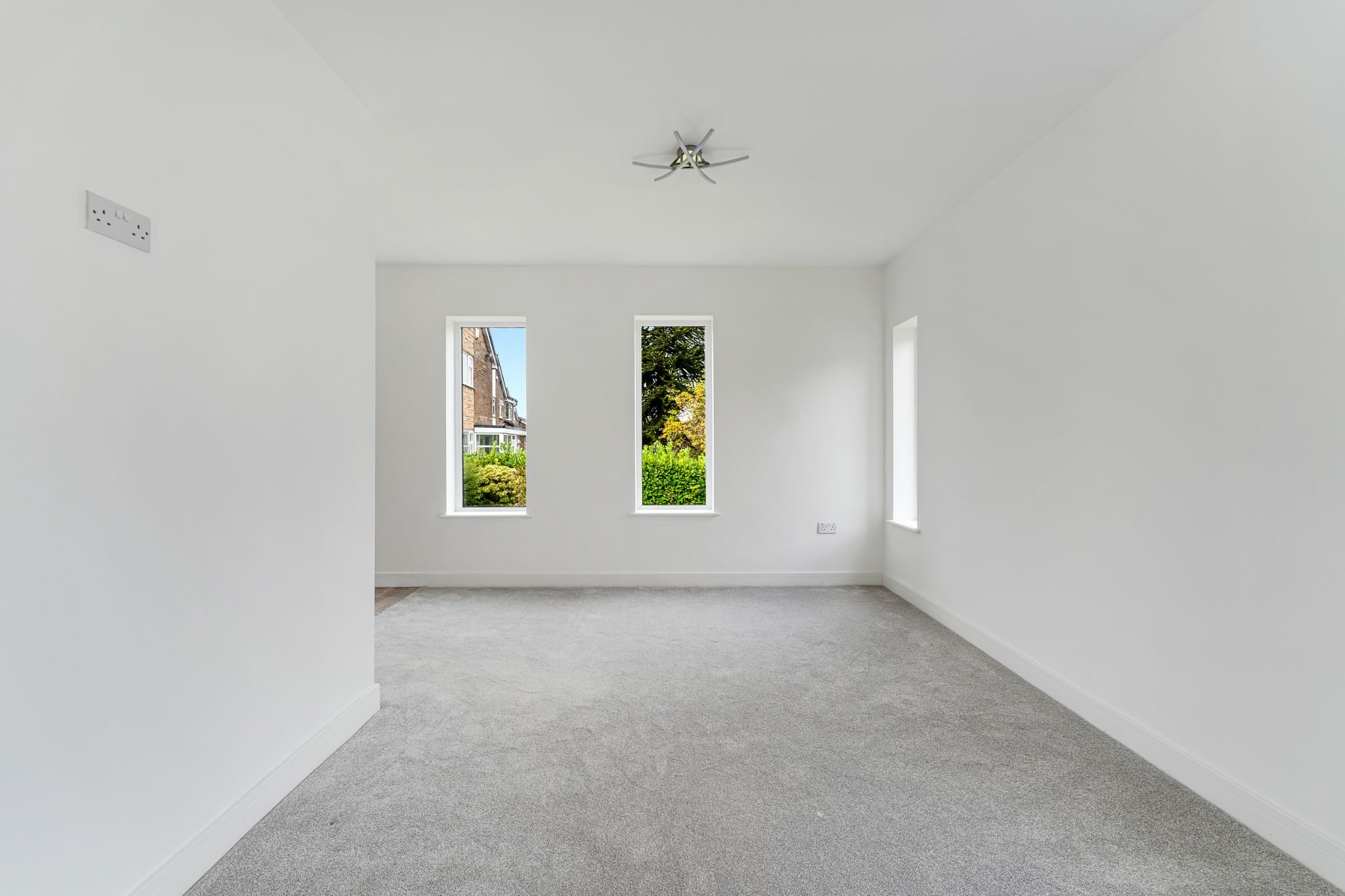 3 bedroom detached bungalow For Sale in Bolton - Photograph 11.