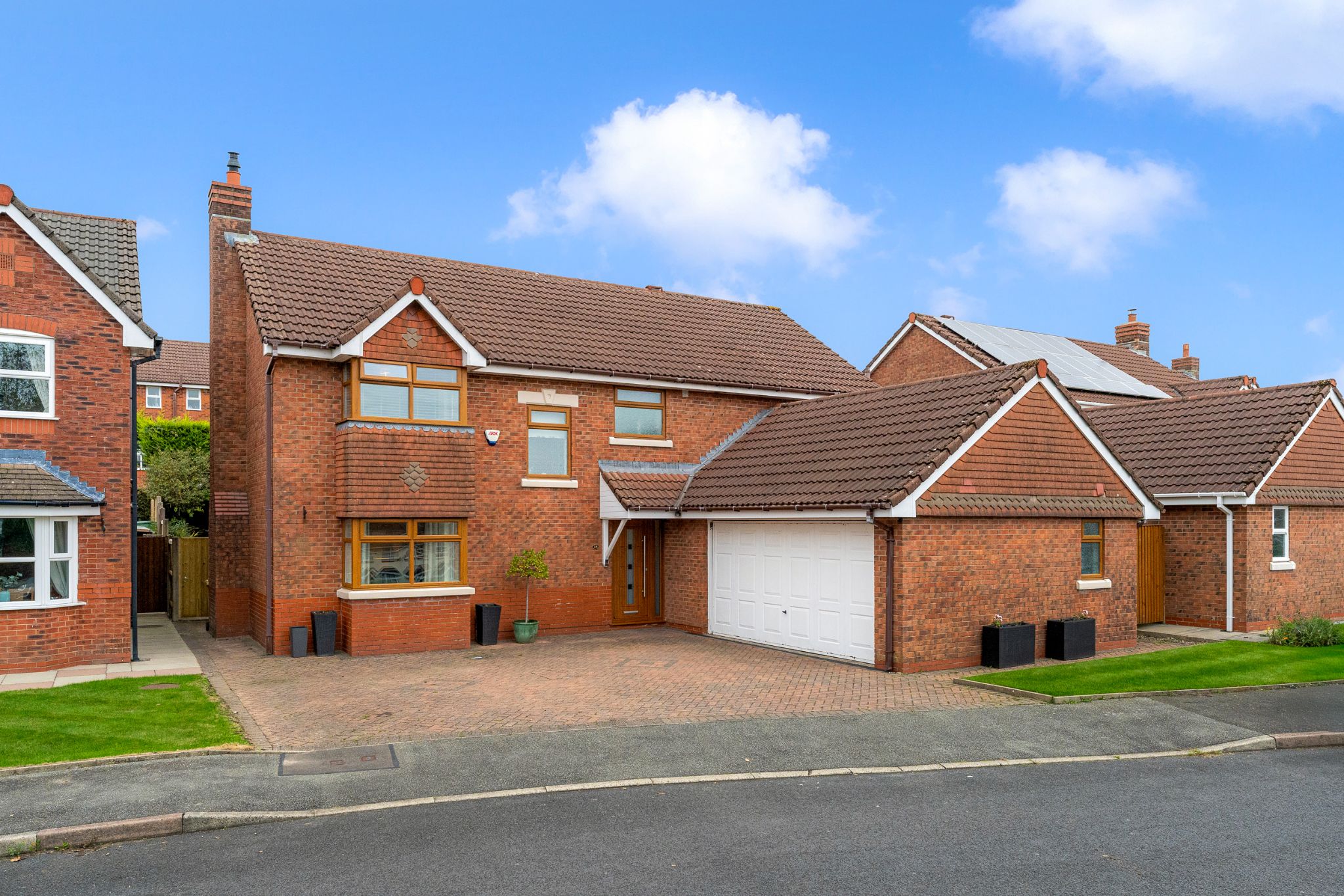 4 bedroom detached house Sale Agreed in Bolton - Photograph 1.
