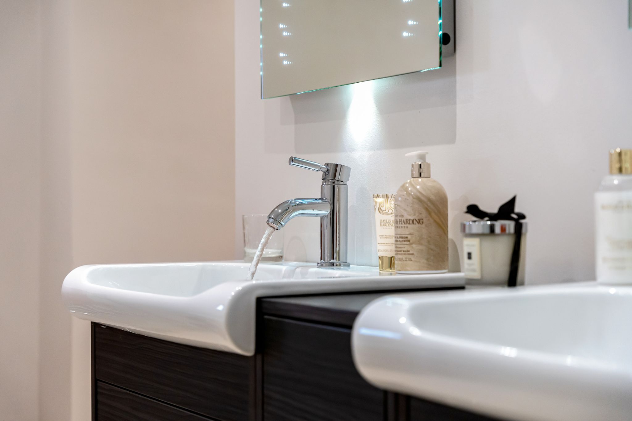 4 bedroom detached house Sale Agreed in Bolton - Photograph 38.