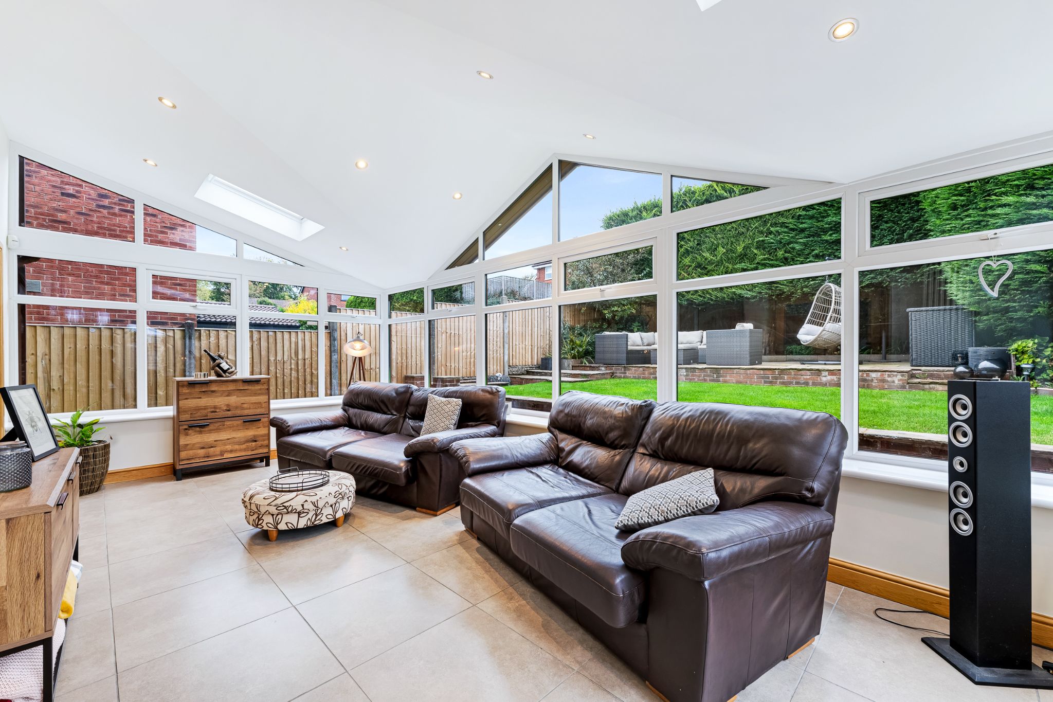 4 bedroom detached house Sale Agreed in Bolton - Photograph 10.