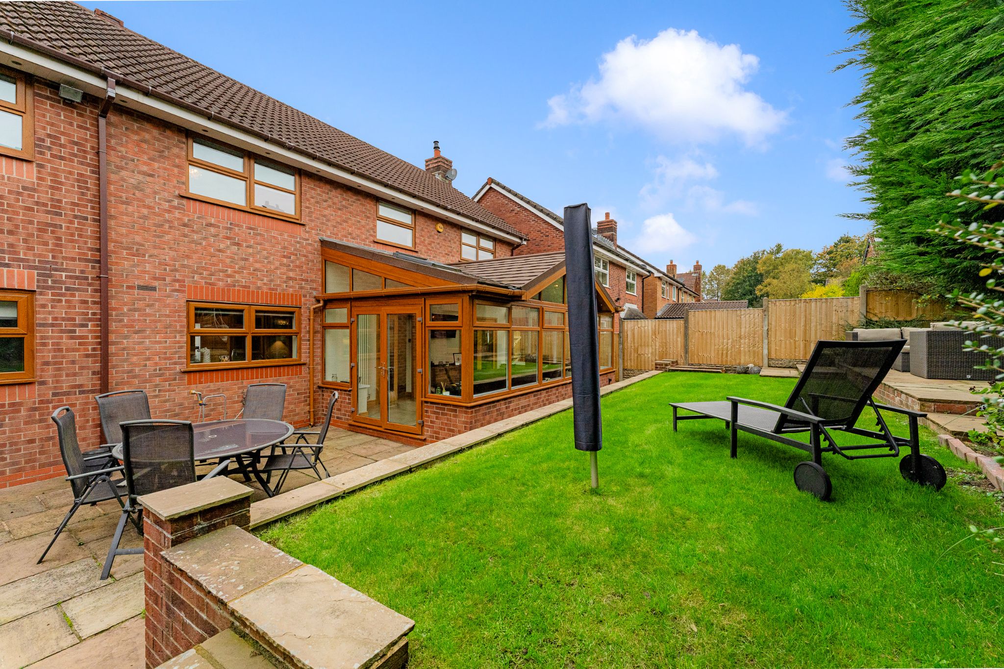 4 bedroom detached house Sale Agreed in Bolton - Photograph 47.