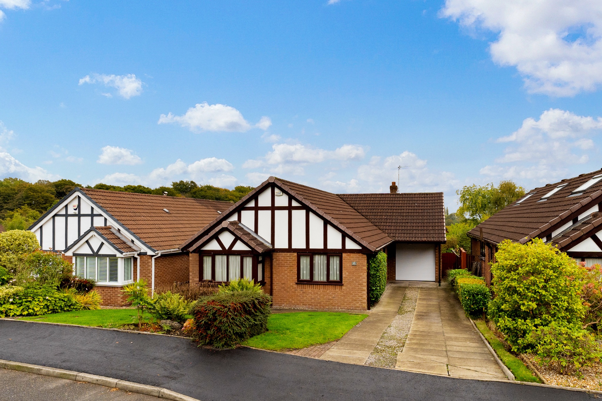 3 bedroom detached bungalow For Sale in Bolton - Photograph 8.