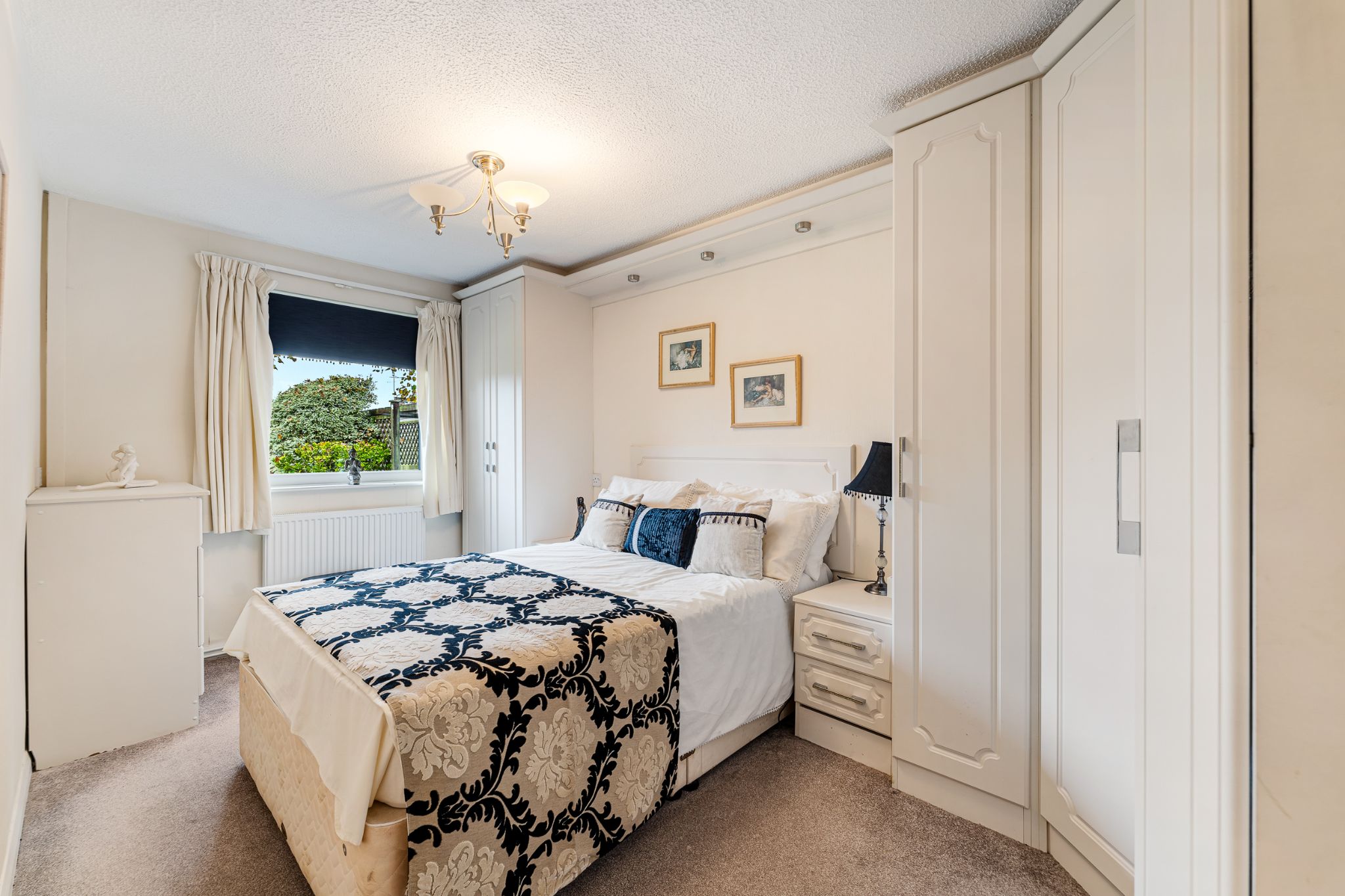 2 bedroom semi-detached bungalow For Sale in Bolton - Photograph 15.