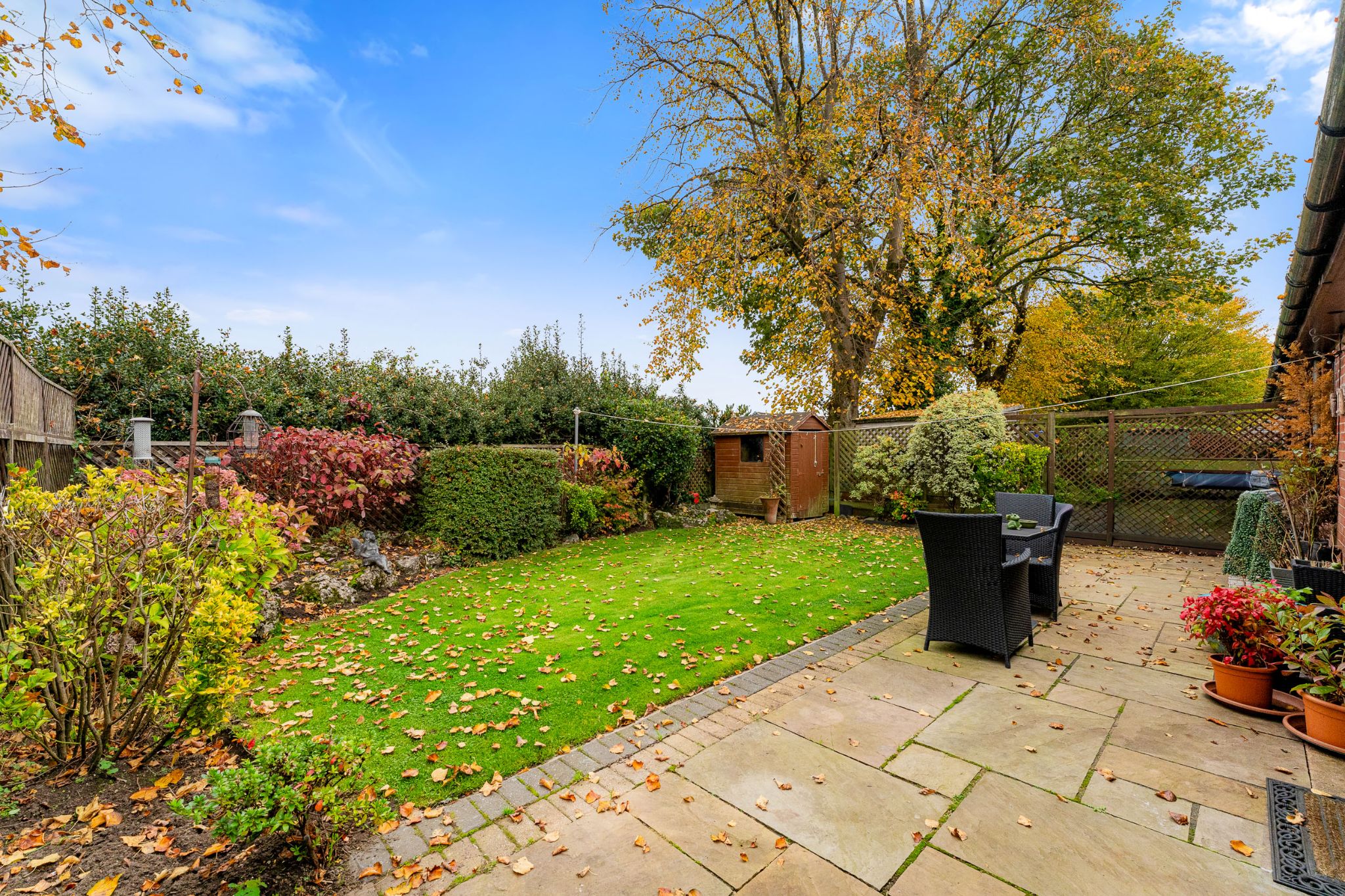2 bedroom semi-detached bungalow For Sale in Bolton - Photograph 5.