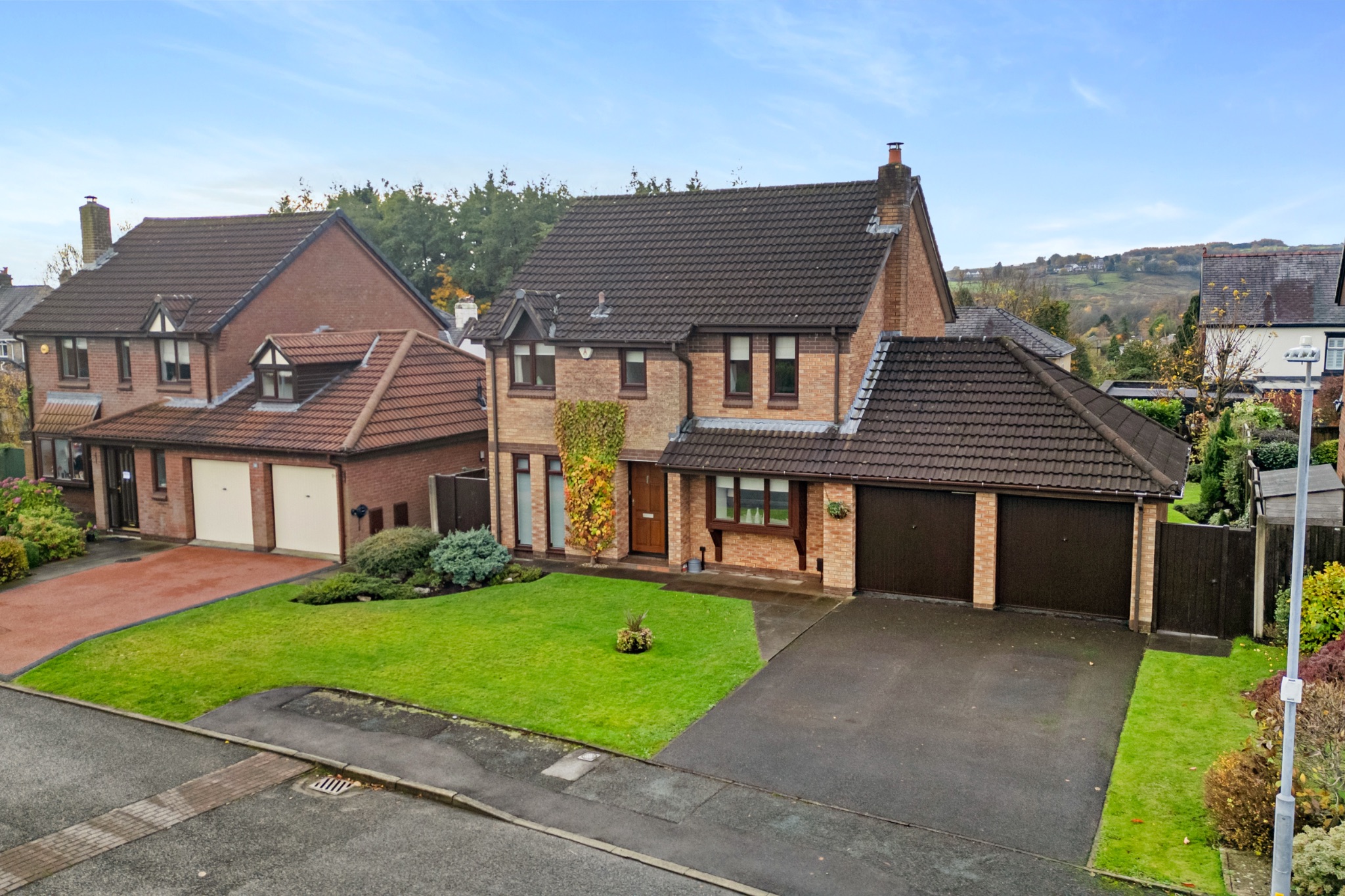 4 bedroom detached house For Sale in Bolton - Photograph 20.