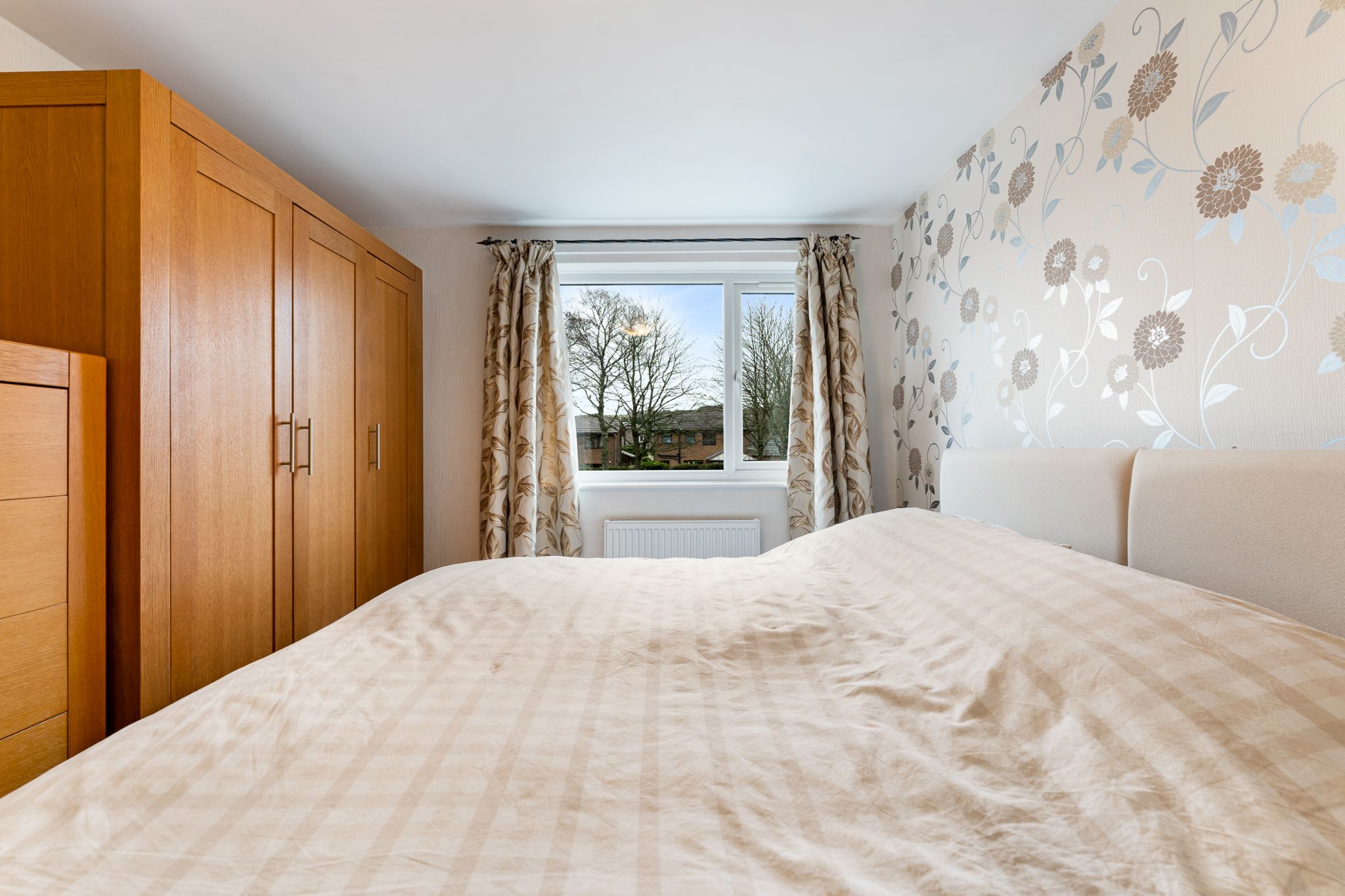 3 bedroom detached house For Sale in Bolton - Photograph 20.