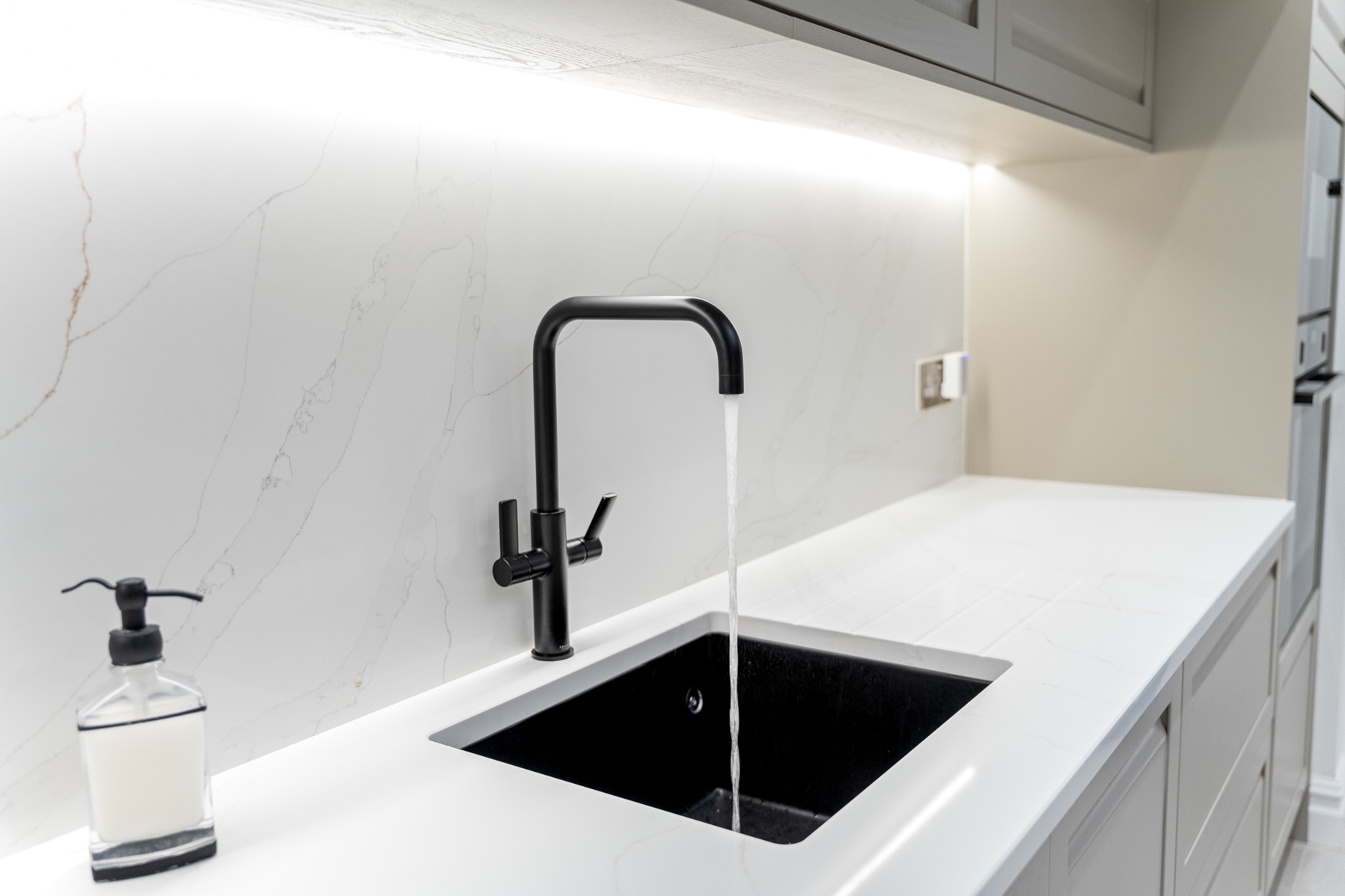 3 bedroom detached bungalow For Sale in Bolton - Photograph 85.