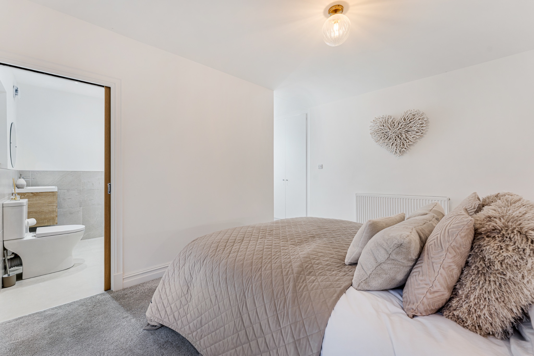 3 bedroom detached bungalow For Sale in Bolton - Photograph 27.