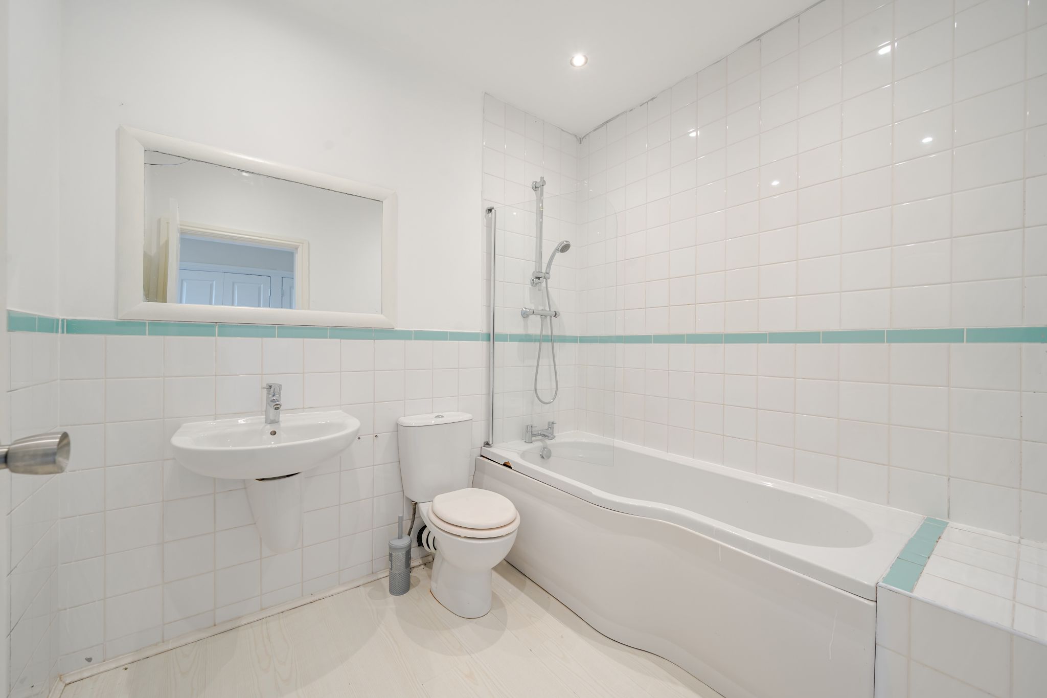 5 bedroom detached house For Sale in Bolton - Photograph 5.