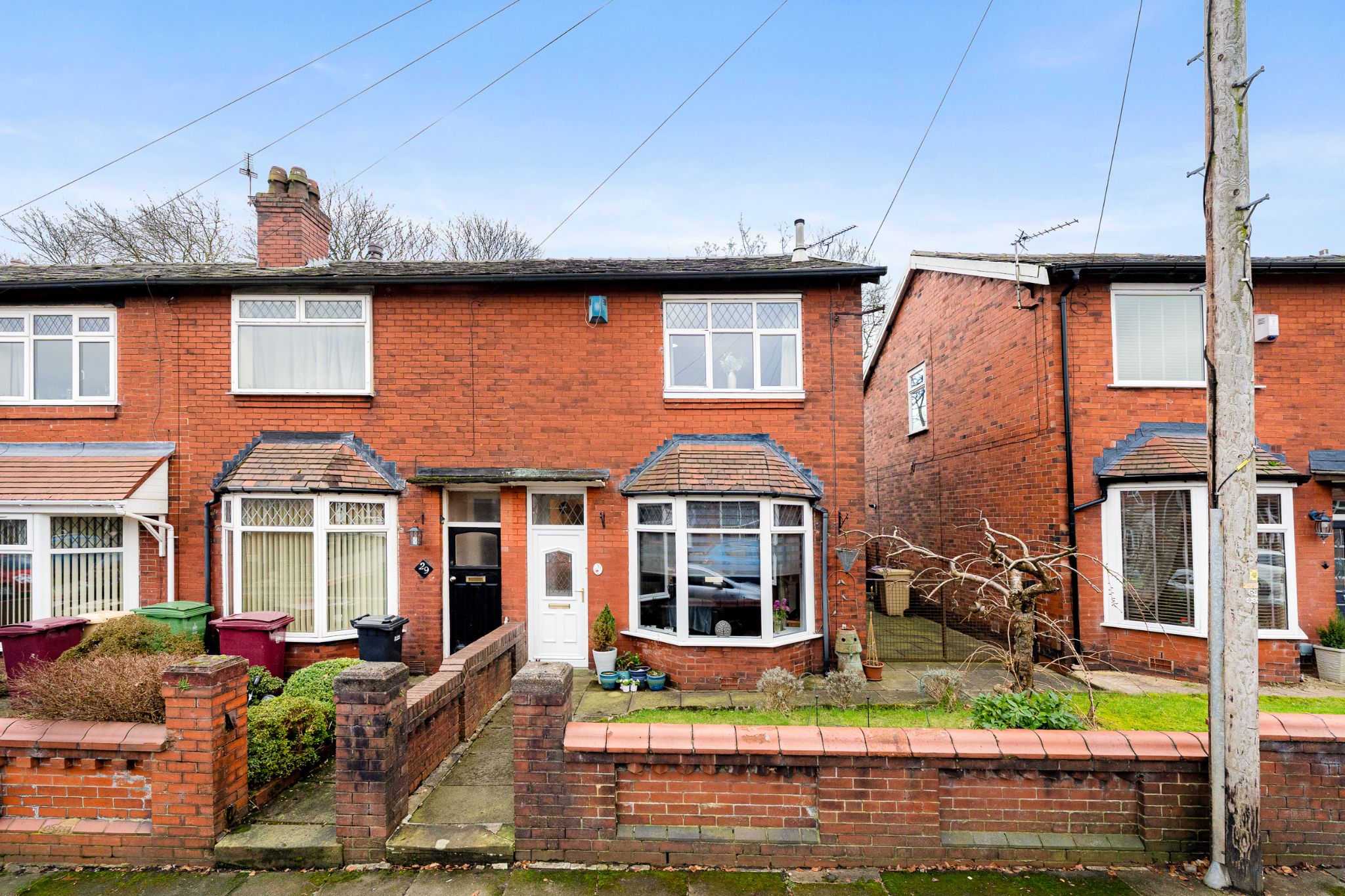 3 bedroom end terraced house For Sale in Bolton - Photograph 1.