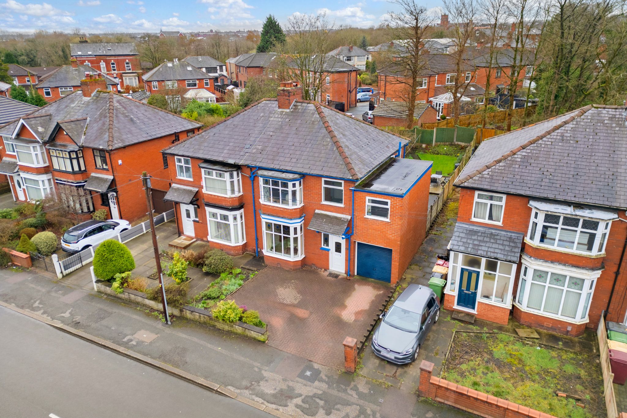 4 bedroom semi-detached house For Sale in Bolton - Photograph 38.