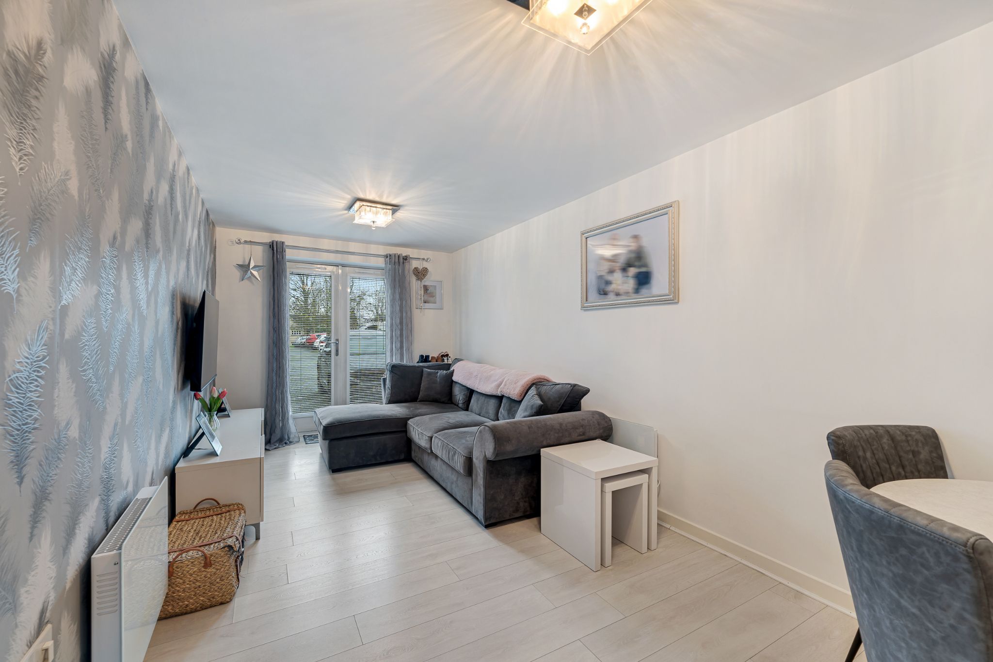 2 bedroom apartment flat/apartment Sale Agreed in Bolton - Photograph 6.