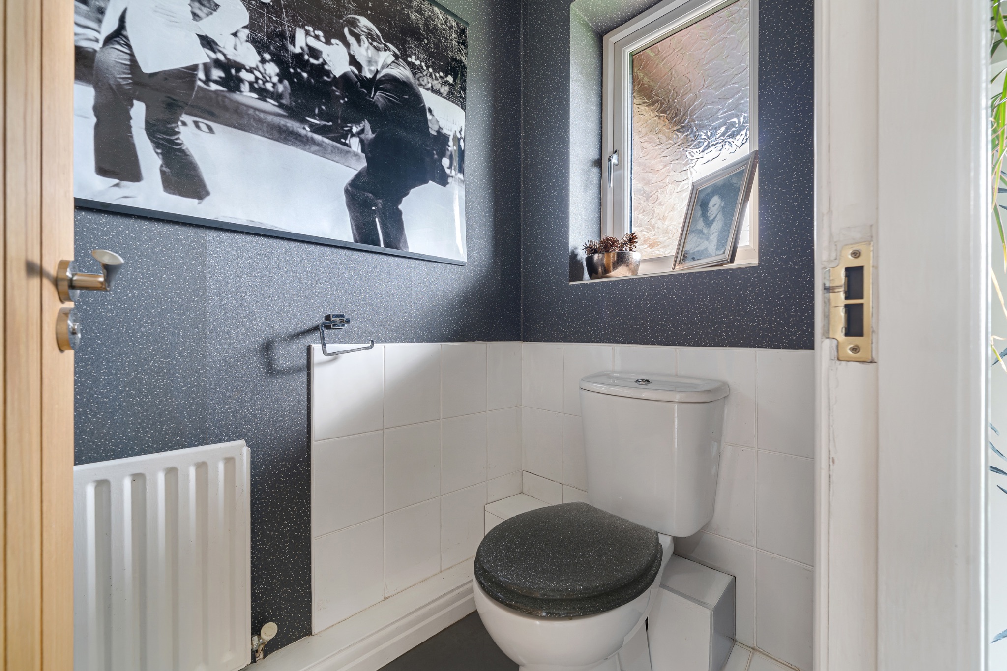 3 bedroom detached house Sale Agreed in Bolton - Photograph 3.