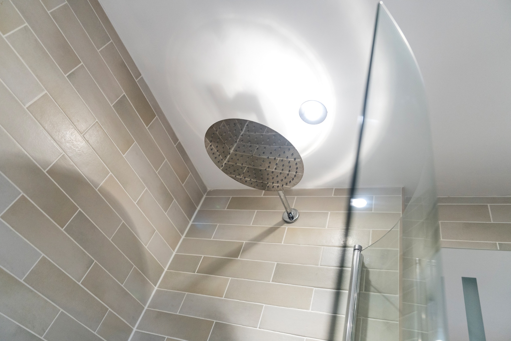 3 bedroom detached house Sale Agreed in Bolton - Photograph 38.