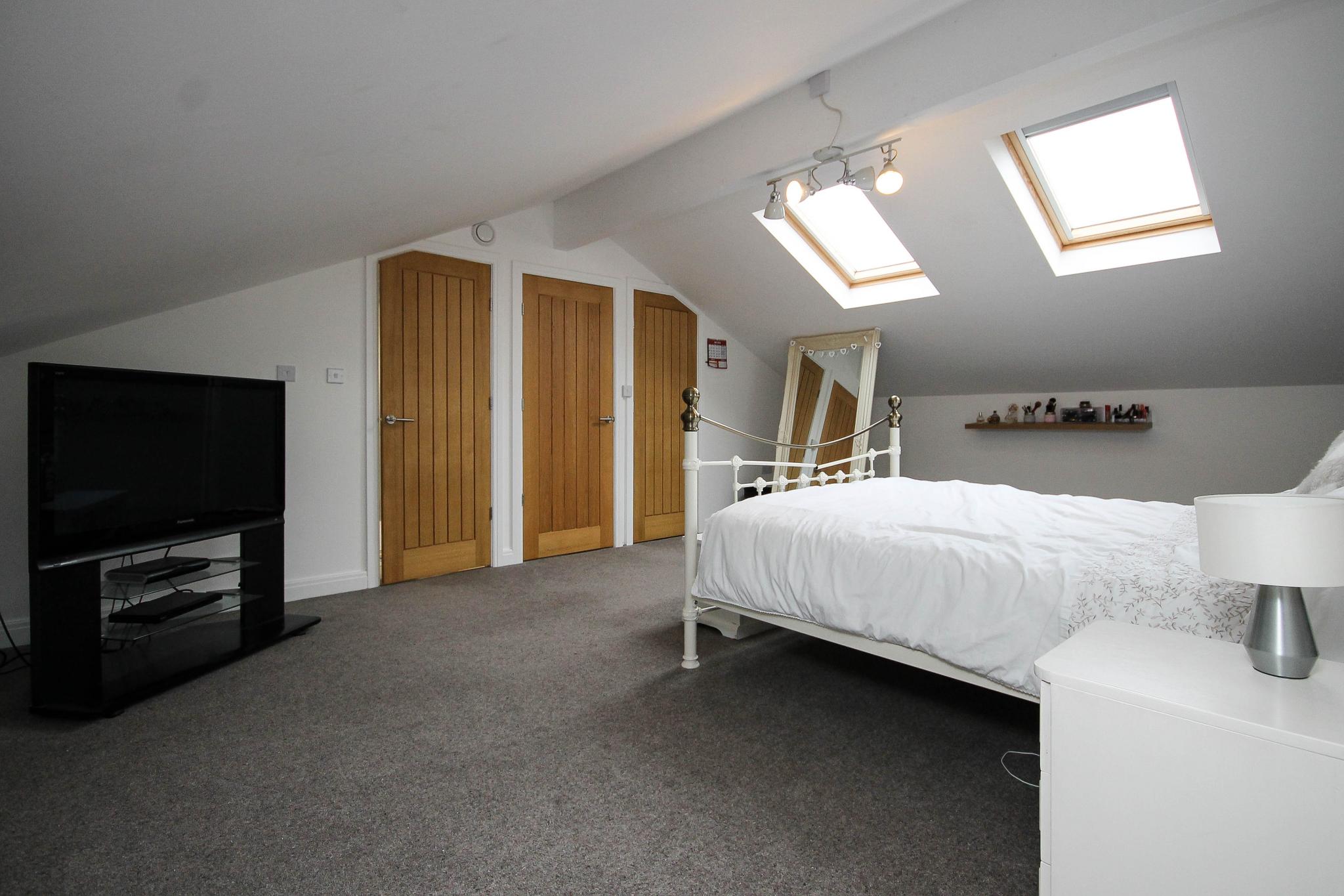 5 bedroom detached house For Sale in Bolton - Photograph 33