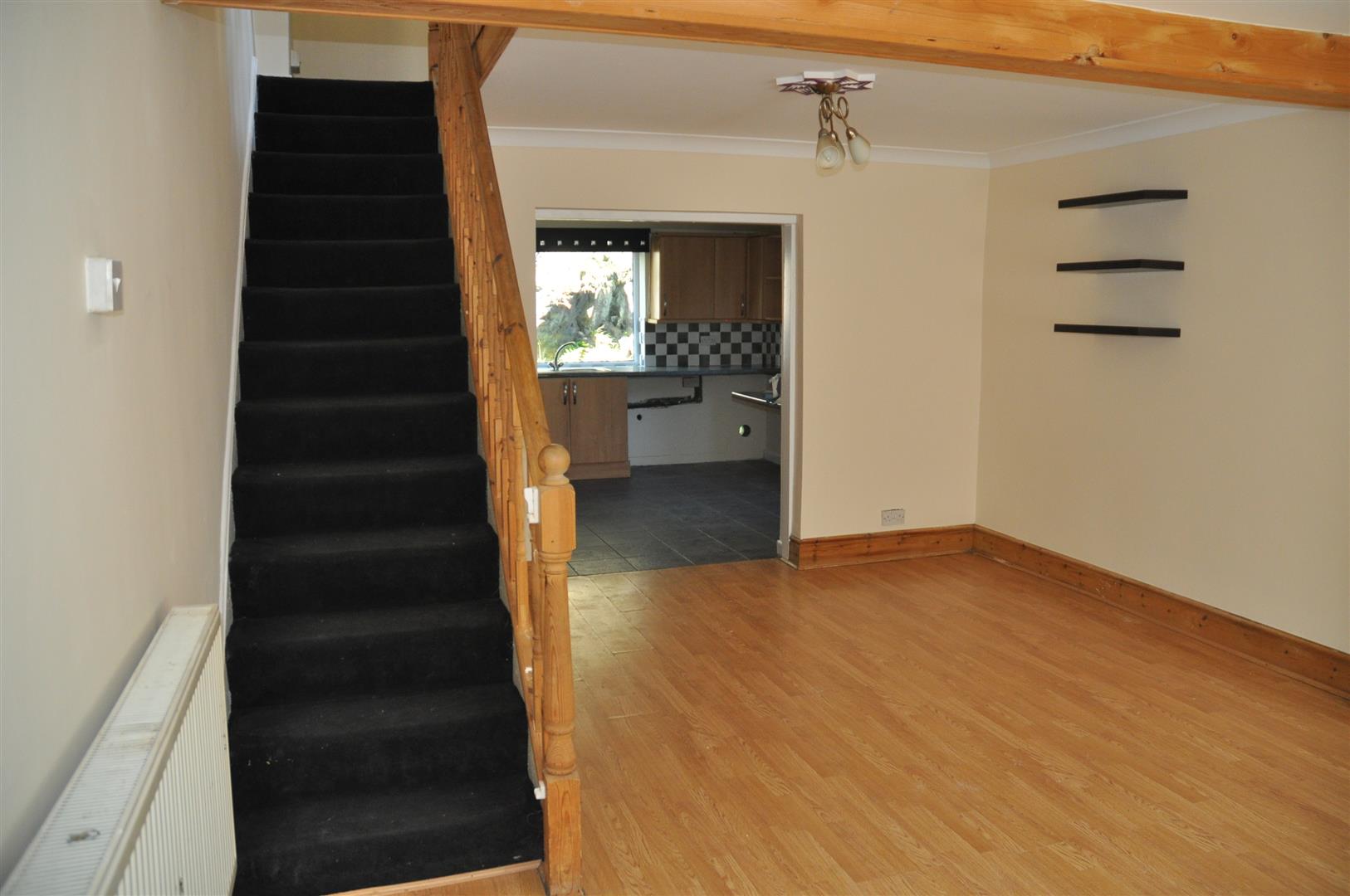 2 bedroom barn conversion house To Let in Holyhead - Property photograph.