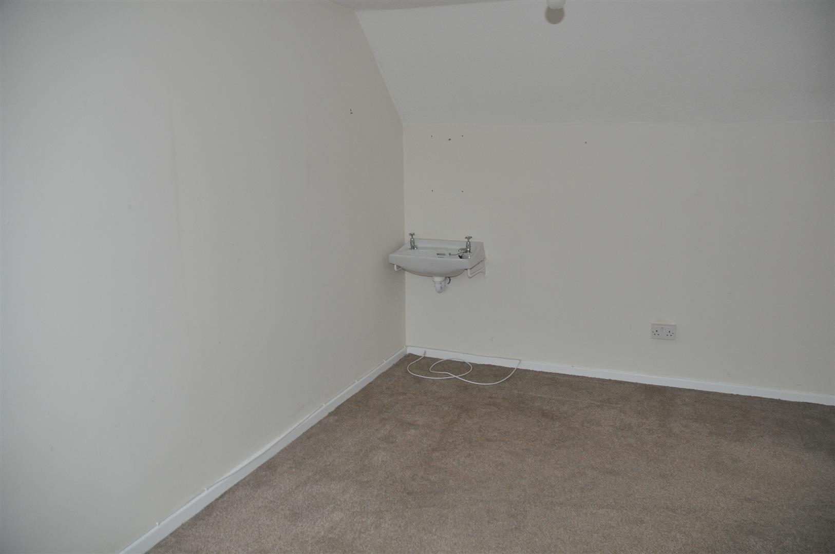 2 bedroom barn conversion house Let in Holyhead - Atlanta (28).JPG.