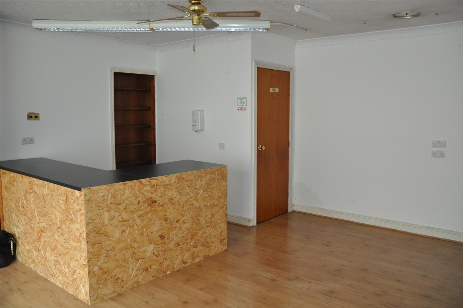 Retail Let Agreed in Llangefni - Image.