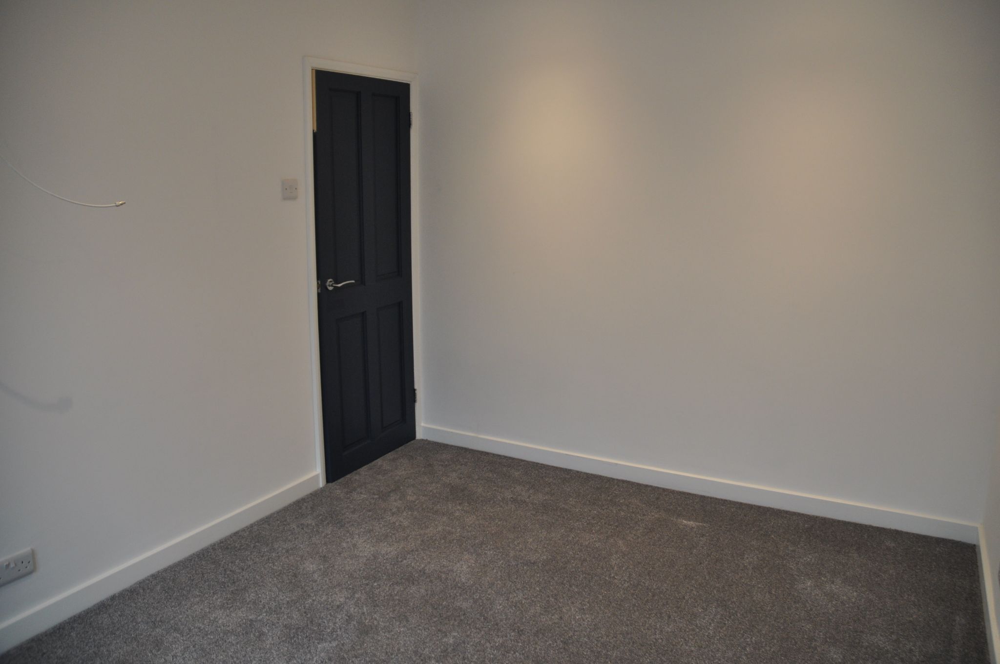 3 bedroom semi-detached house To Let in Holyhead - Photograph 9.