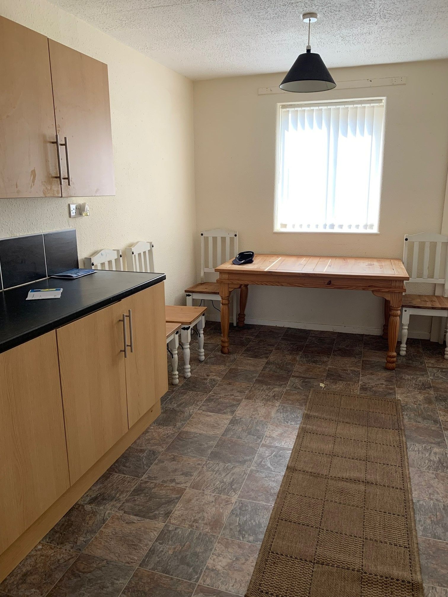 2 bedroom semi-detached house To Let in Holyhead - Photograph 5.