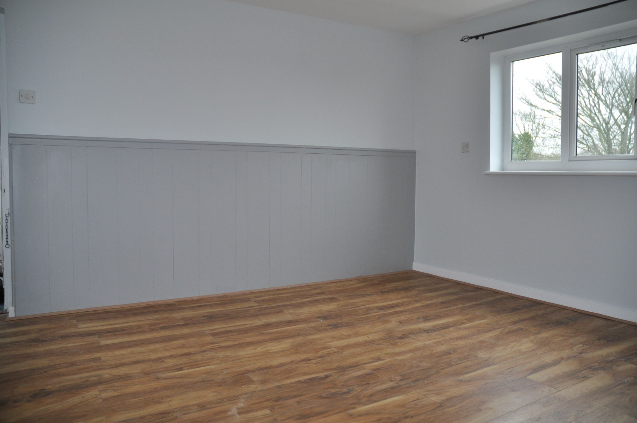 4 bedroom detached house Let in Holyhead - Dining Room.