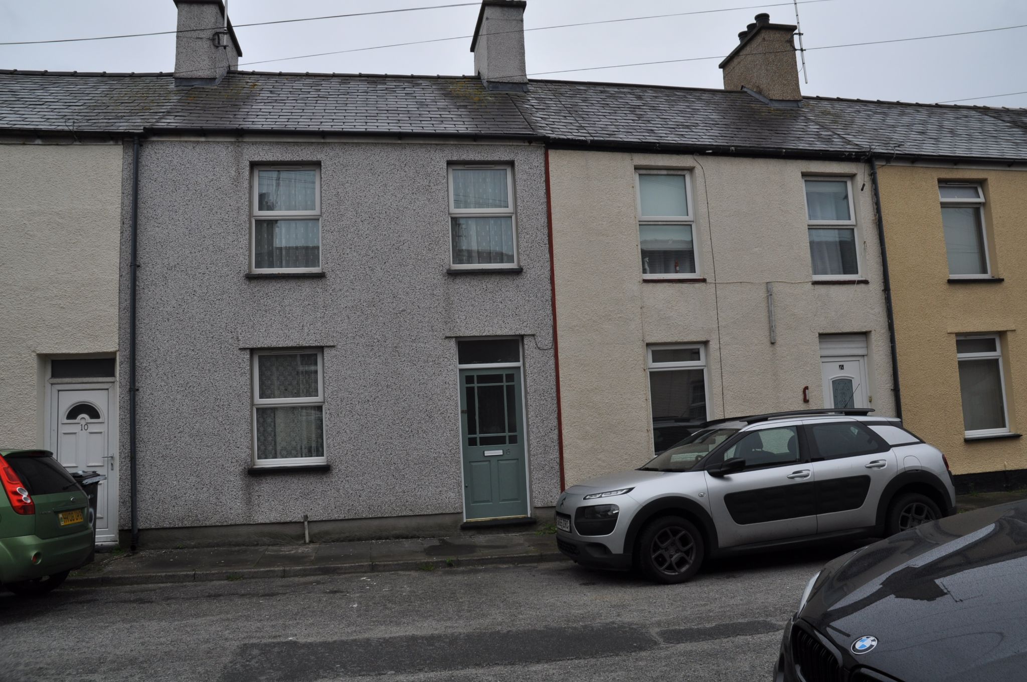 2 bedroom mid terraced house To Let in Holyhead - Photograph 1.
