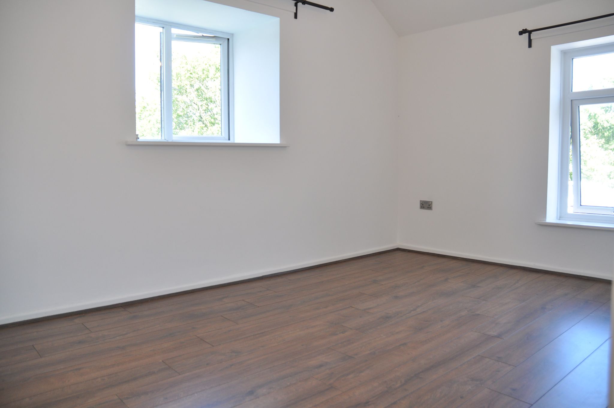 1 bedroom flat flat/apartment To Let in Llangefni - Property photograph.