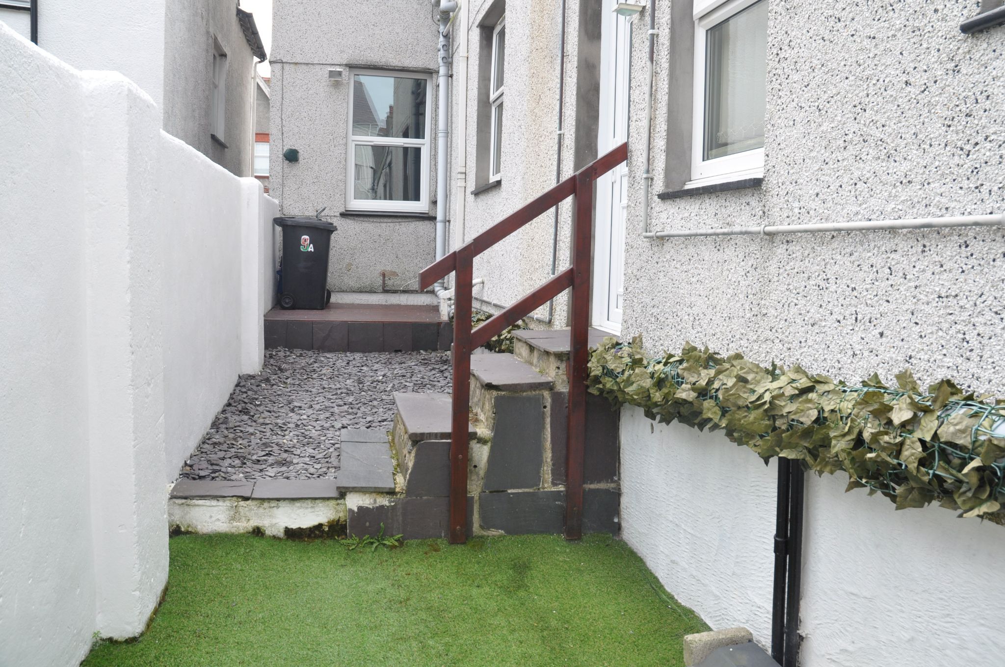 1 bedroom apartment flat/apartment For Sale in Holyhead - Property photograph.