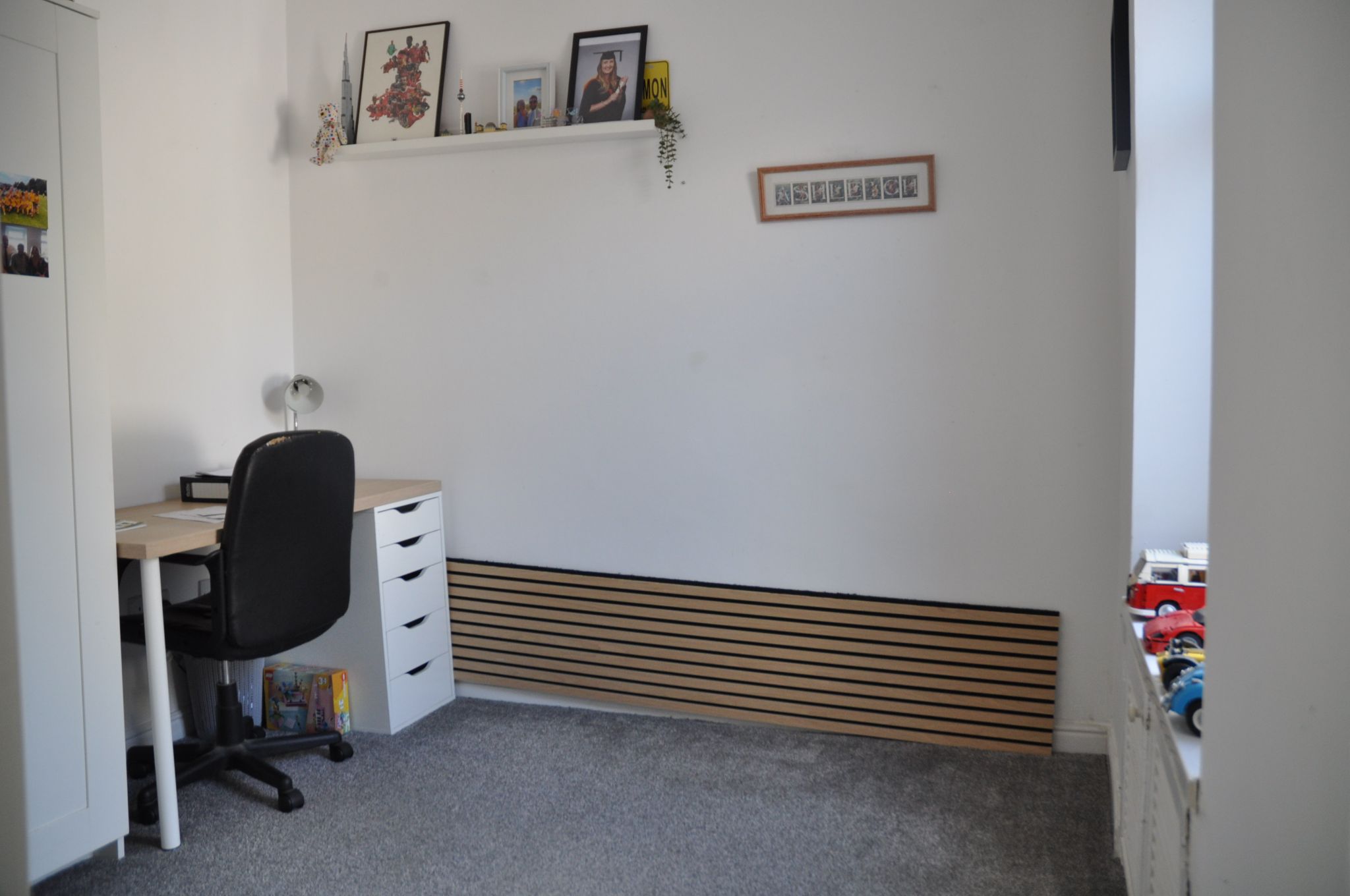 2 bedroom mid terraced house To Let in Holyhead - Photograph 7.