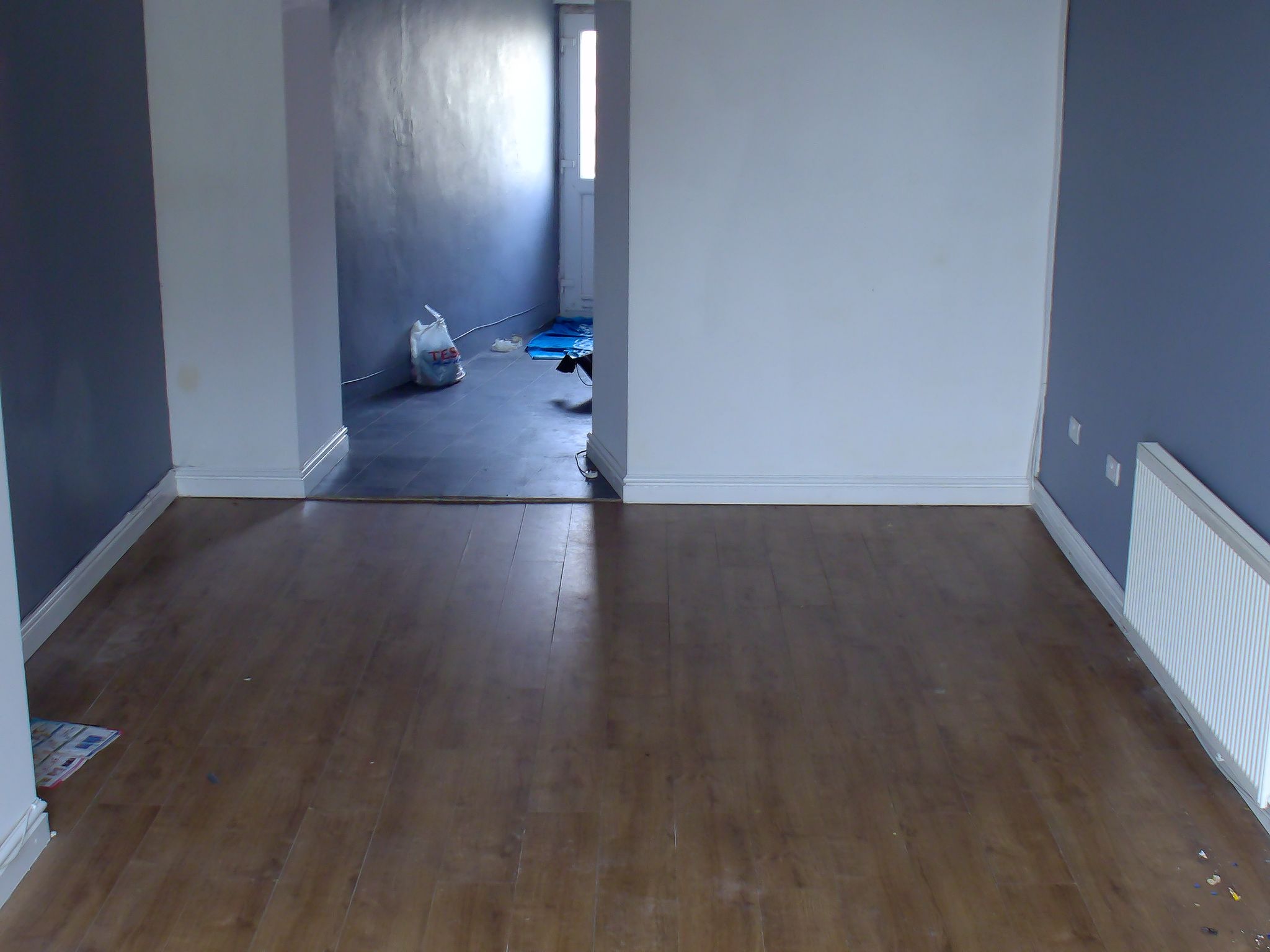 5 bedroom mid terraced house For Sale in Holyhead - Property photograph.