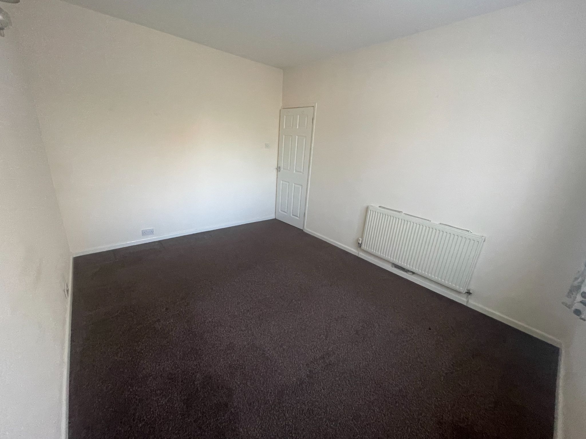 2 bedroom apartment flat/apartment To Let in Coventry - Photograph 7.