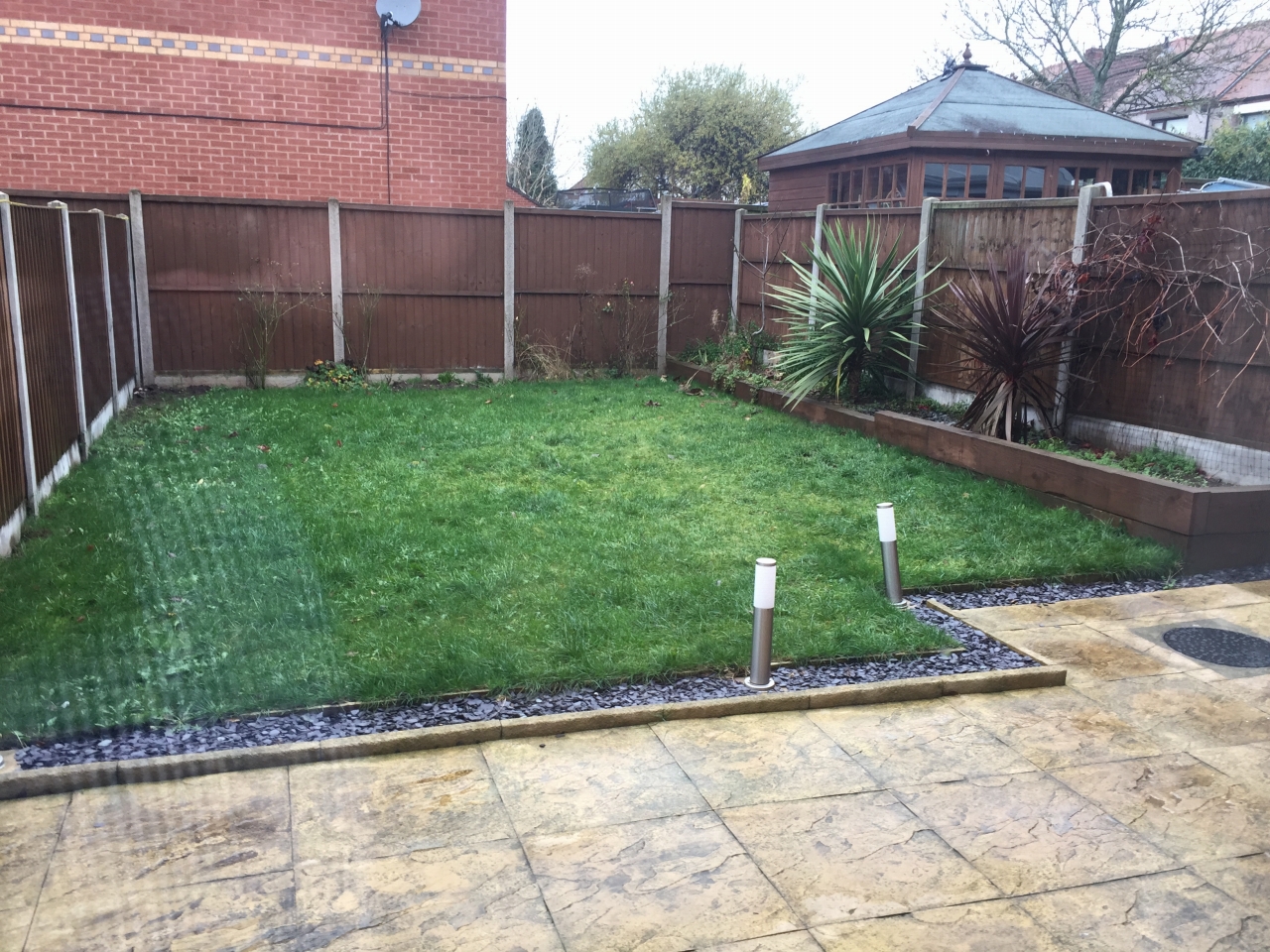 2 bedroom mid terraced house Let in Coventry - Photograph 7.