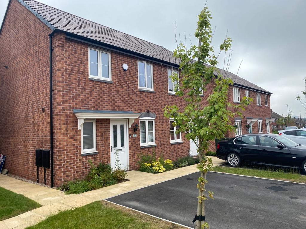 3 bedroom semi-detached house Sold in Coventry - Photograph 1.