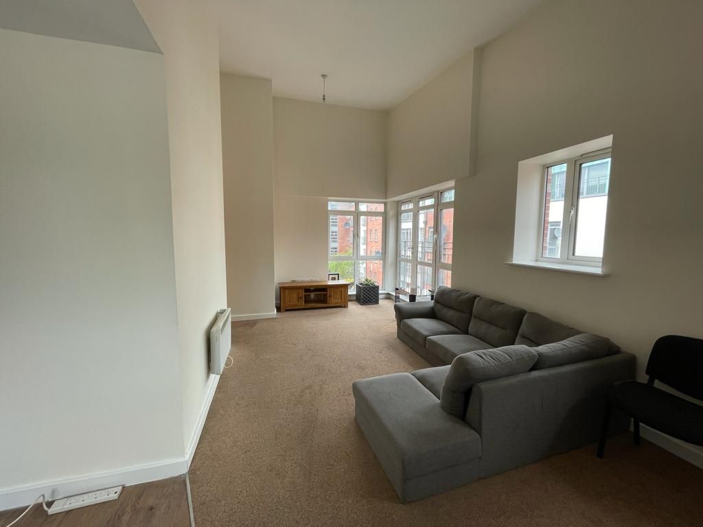 2 bedroom apartment flat/apartment To Let in Coventry - Photograph 3.