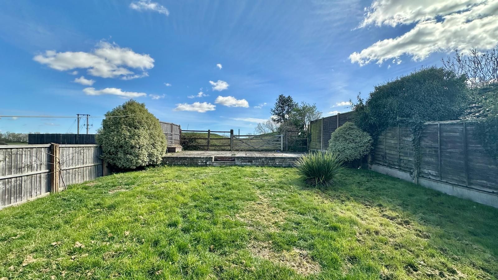 2 bedroom semi-detached bungalow To Let in Coventry - Rear 2.