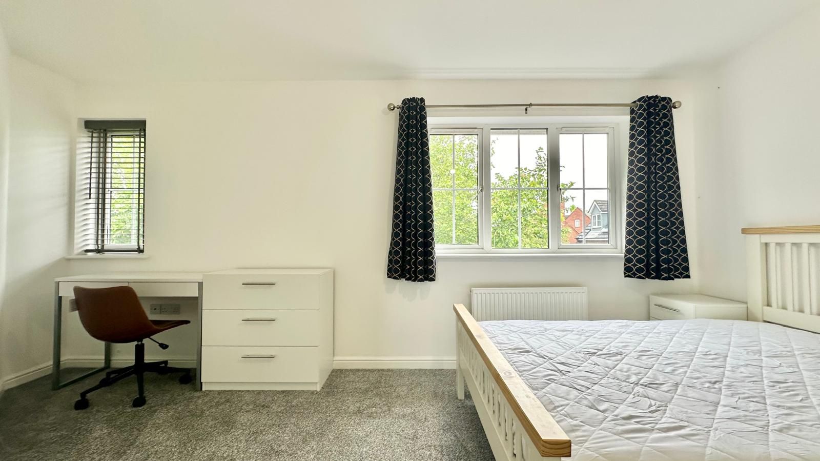 1 bedroom shared house To Let in Coventry - Room 2 1.