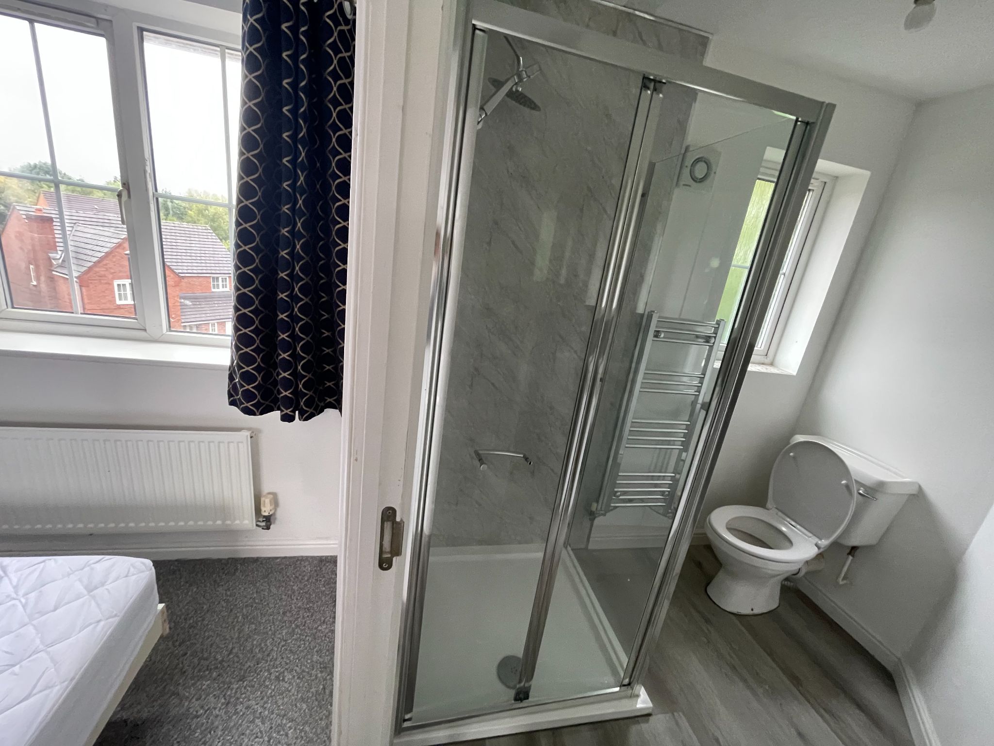 1 bedroom shared house To Let in Coventry - Photograph 8.