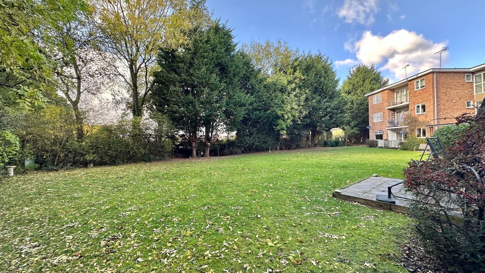 2 bedroom apartment flat/apartment Sale Agreed in Coventry - Photograph 16.