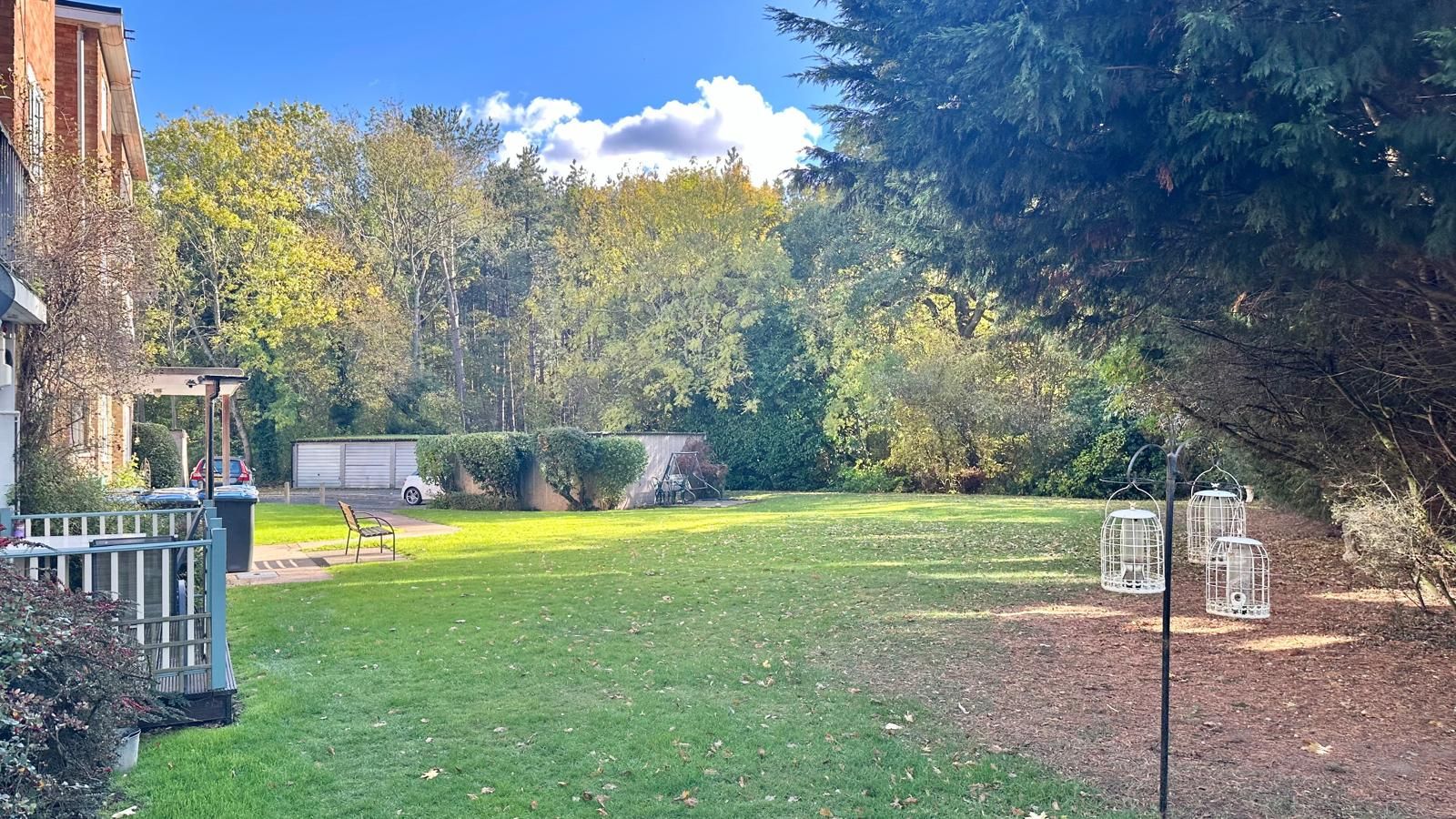 2 bedroom apartment flat/apartment Sale Agreed in Coventry - Photograph 2.