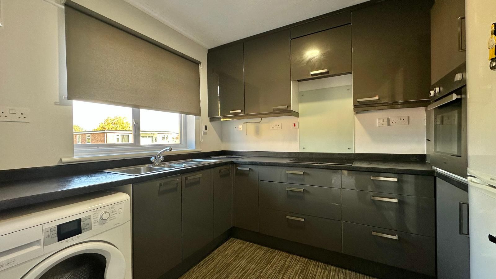 2 bedroom apartment flat/apartment Sale Agreed in Coventry - Photograph 4.