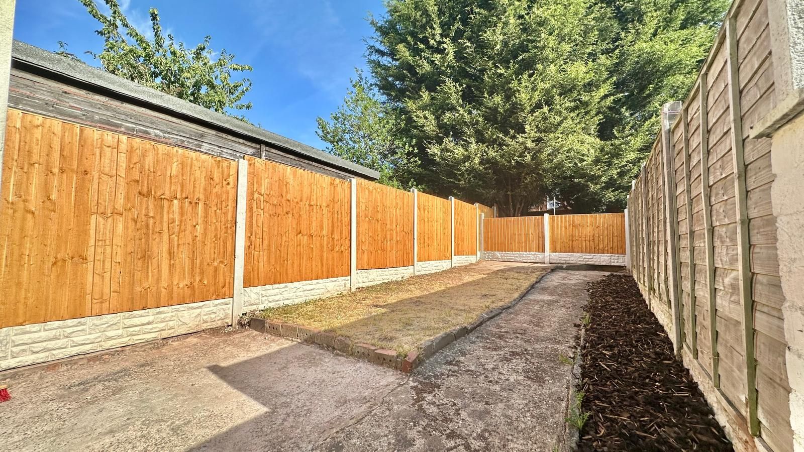 2 bedroom mid terraced house To Let in Coventry - Photograph 3.