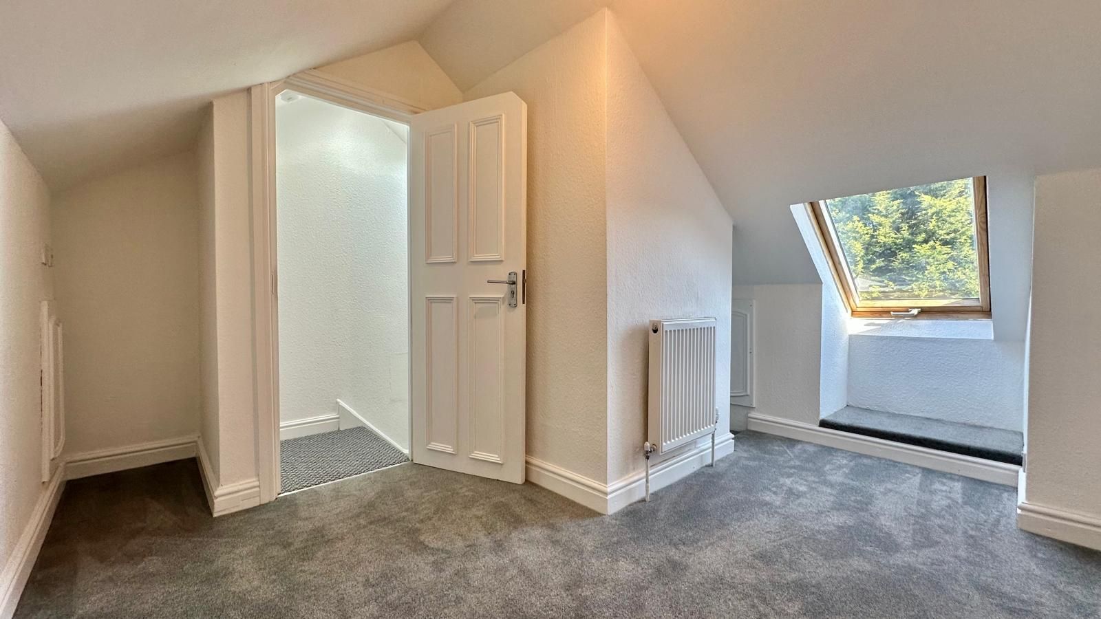 2 bedroom mid terraced house To Let in Coventry - Photograph 15.